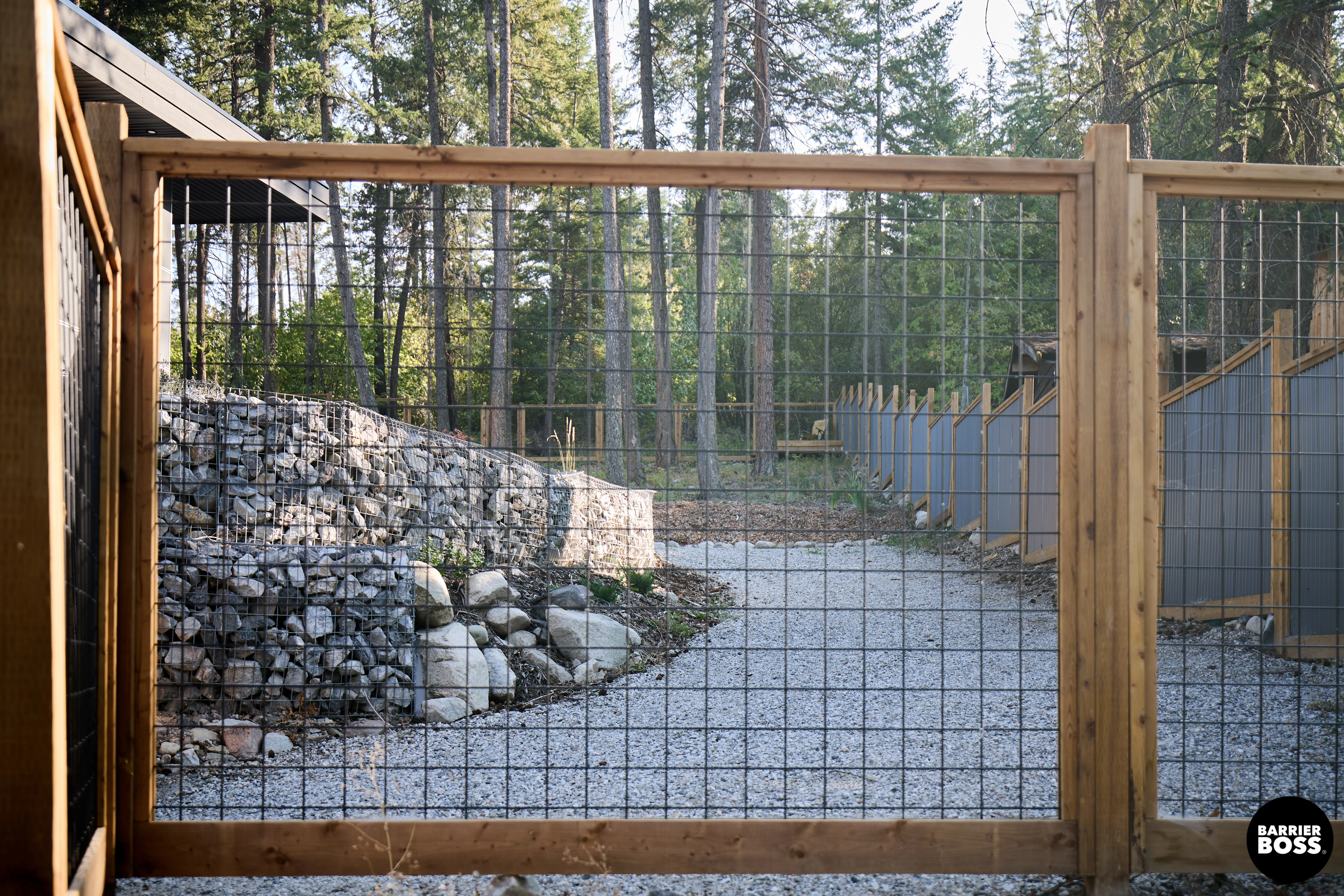 Black Hog Wire Fence Panels - Image 52